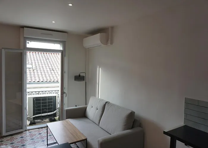 Calme - Arceaux - Peyrou - Proche Centre Apartment *